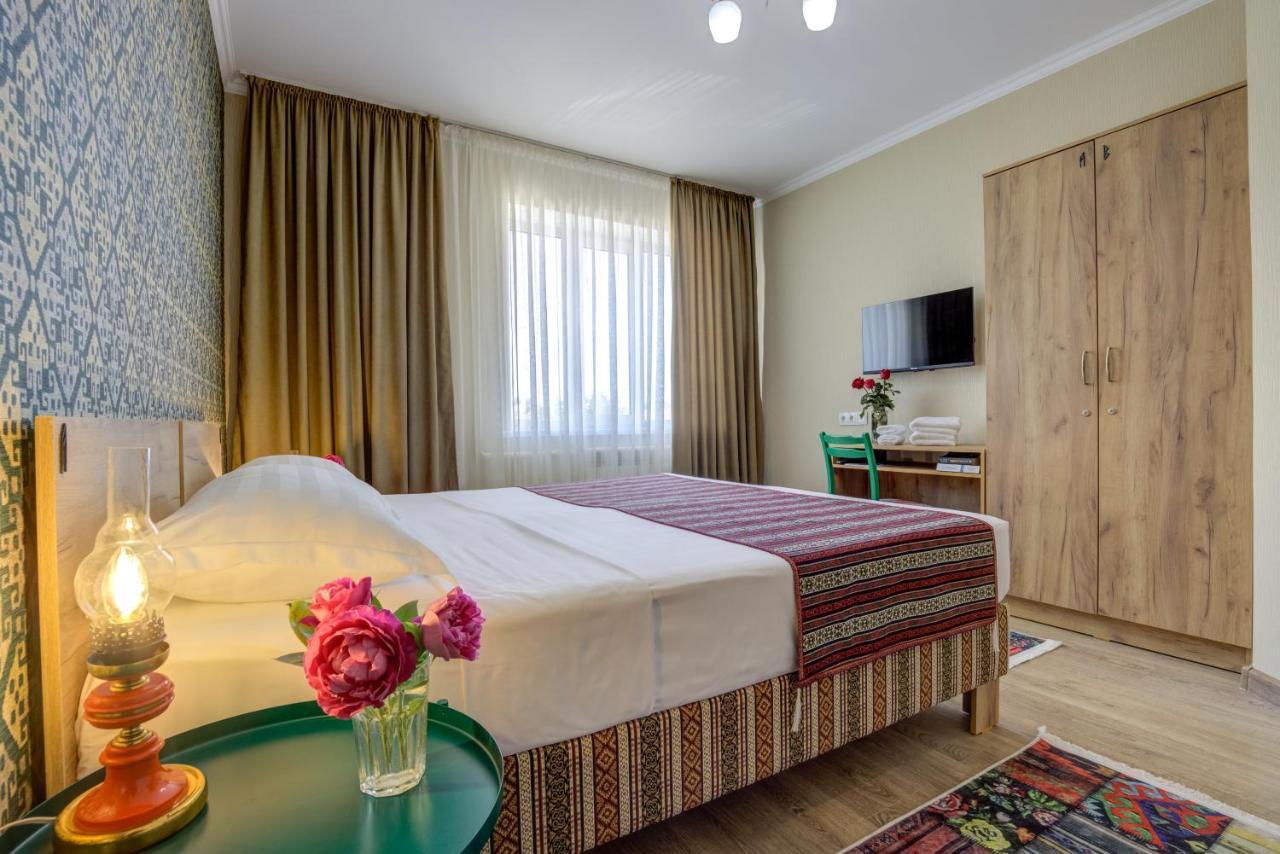 Ordo Hotel Karakol Eksteriør billede