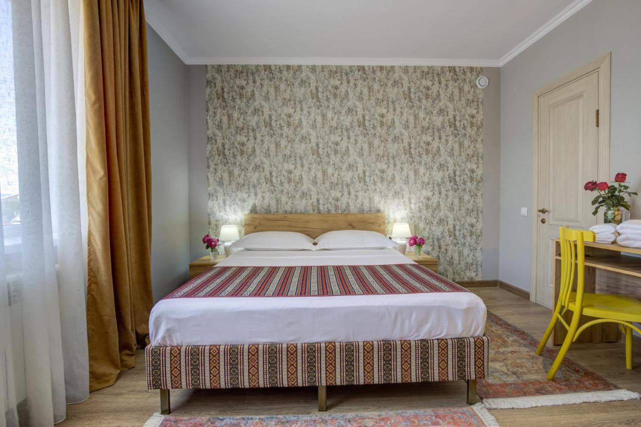 Ordo Hotel Karakol Eksteriør billede