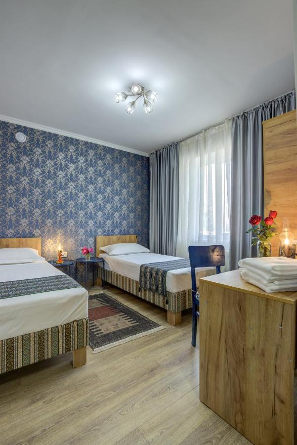 Ordo Hotel Karakol Eksteriør billede